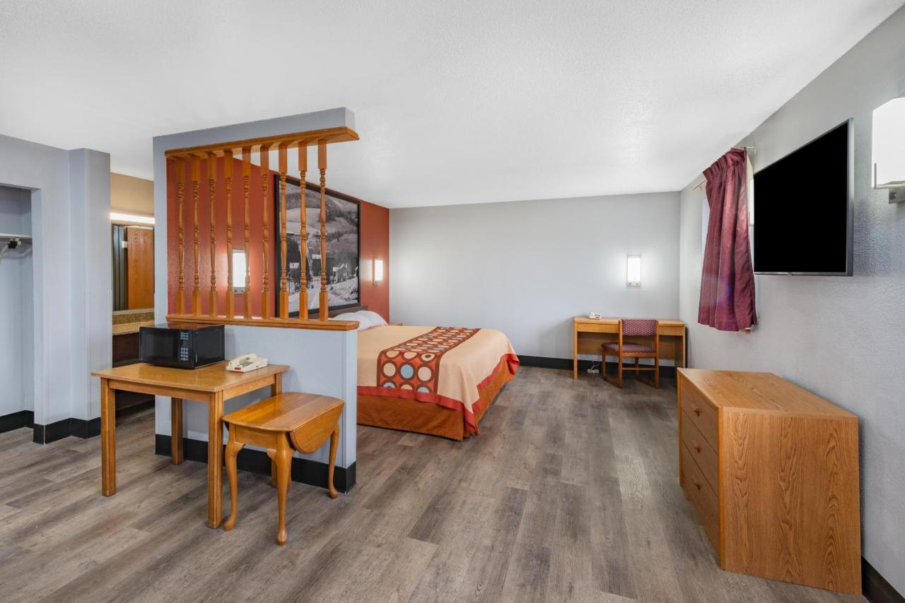 Hotel Super 8 By Wyndham Waynesburg Extérieur photo